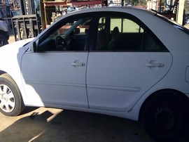 2002 TOYOTA CAMRY, WHITE, LE MODEL, 2.4L, AT.  Z26269